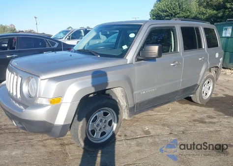 2017 Jeep Patriot Sport Fwd из США, поврежденный, VIN 1C4NJPBA3HD149931